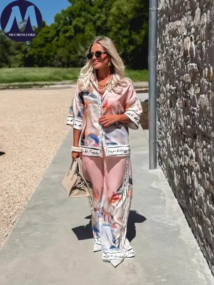Ensemble estival élégant pour femmes deux-pièces top à col rabattu et pantalon large occaions spéciales et quotidiennes