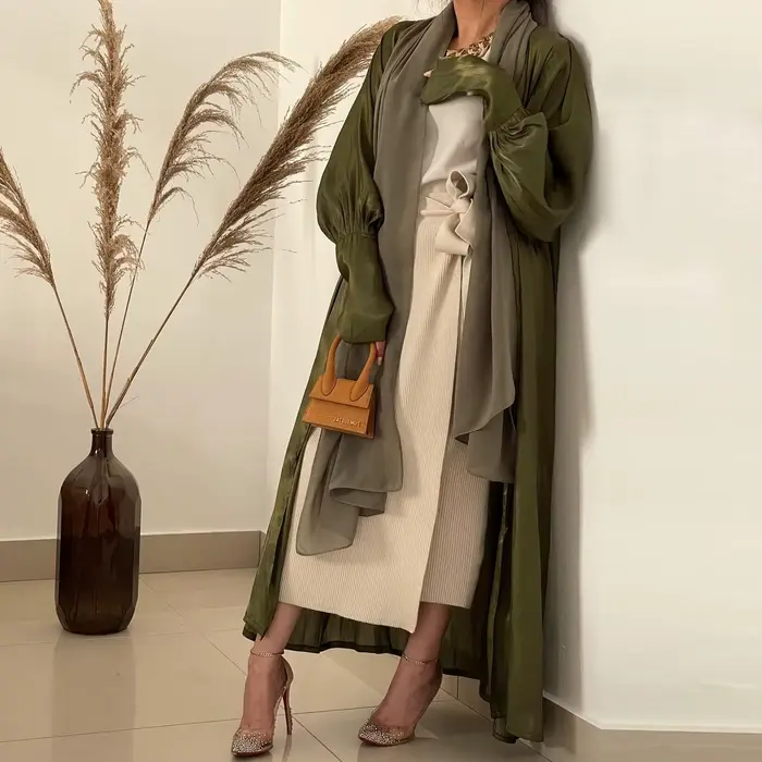 Robe cardigan en satin turc pour femme, vêtements d'extérieur musulmans, manches boutonnées, Dubaï, 