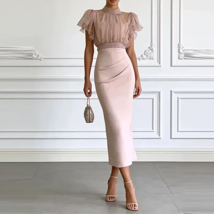 Ensemble élégant jupe moulante et haut en maille transparente pour femme – Collection été couleur un