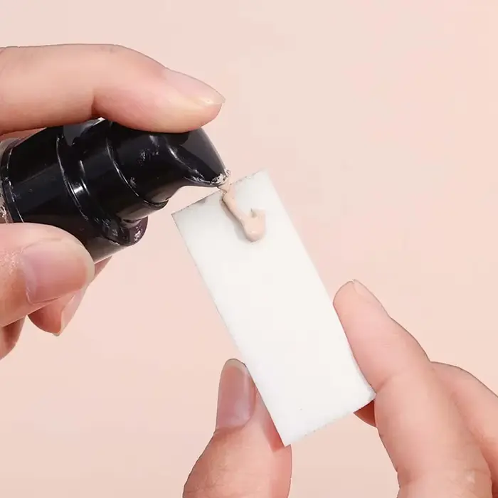 Trojuholníková špongia na make-up na suché aj mokré použitie