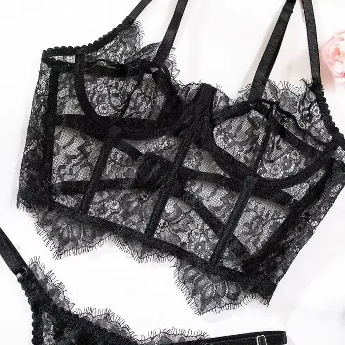 Čipkovaný bustier s kvetinovým vzorom