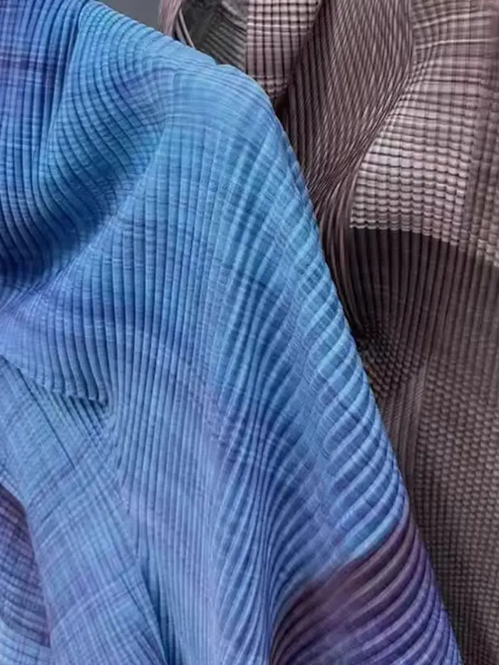 YUDX plisovaný farebný blok nepravidelný t-shirt pre ženy s prehnutými rukávmi netopier voľný módny Chic Štýl nový 2025 žena