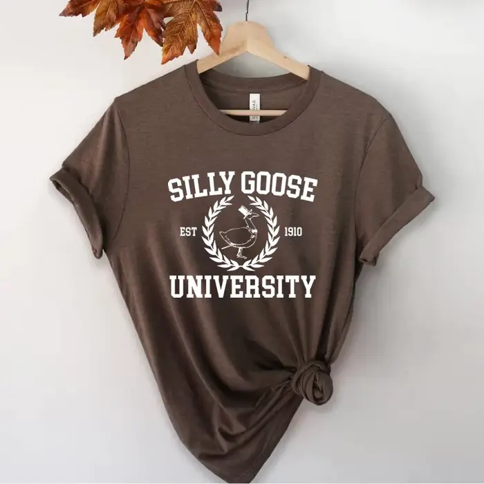 Silly Goose University T-shirt manches courtes unisexe, t-shirts drôles, chemise universitaire vinta