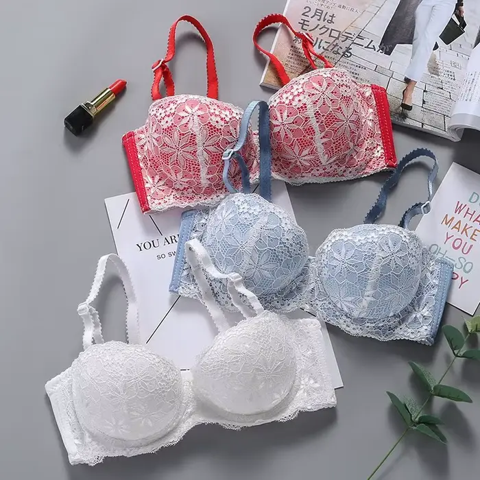 Bezšvová nastaviteľná push-up podprsenka pre ženy