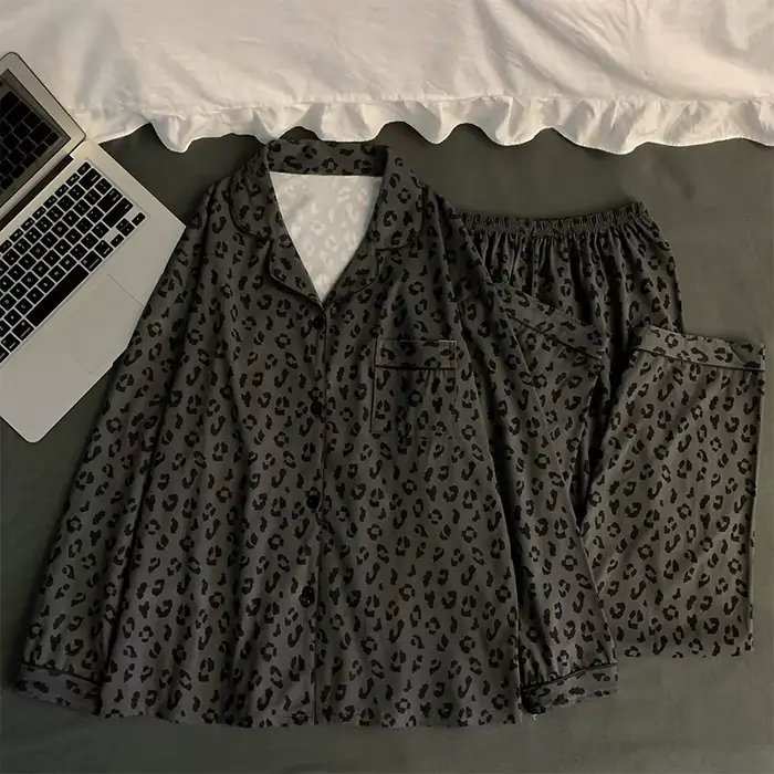 Ensemble de pyjama de luxe français à imprimé léopard pour femme, vêtements de nuit doux à manches l