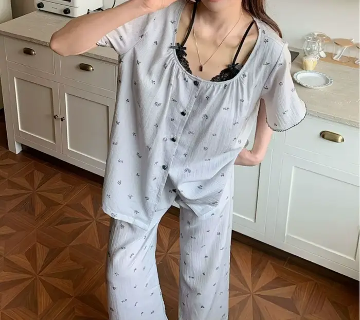 Pyjama pour femmes, pantalon à manches courtes pour le printemps et l'été, peut être porté à l'extér