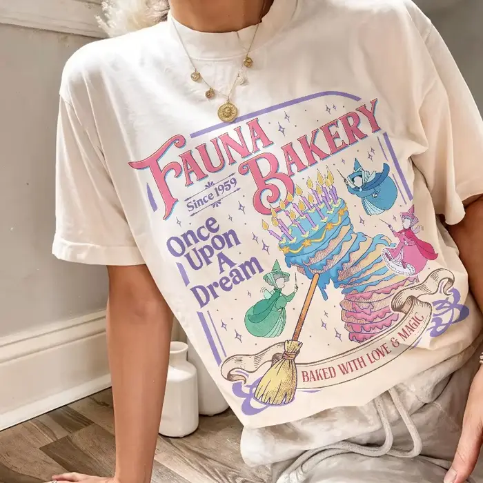 Dámske vintage tričko „Baked with Love & Magic“