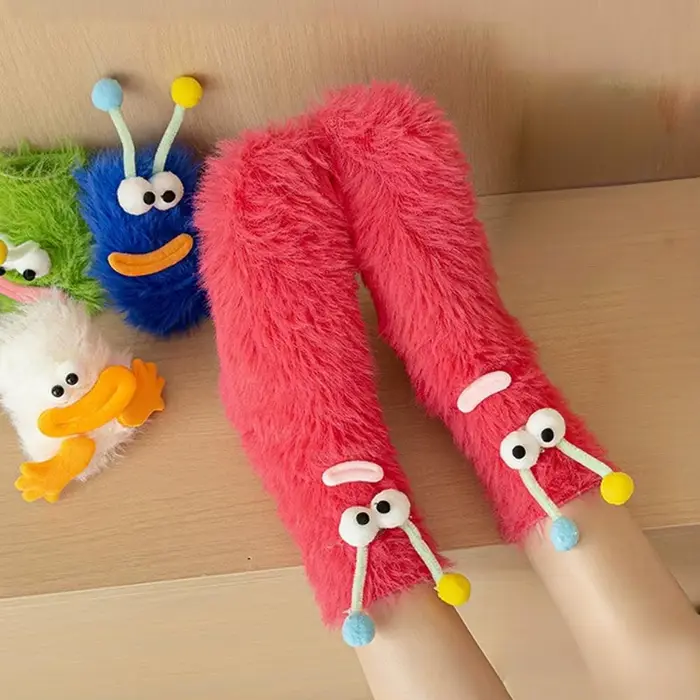 Femmes automne hiver chaussettes mignon mi-tube moelleux sol sommeil drôle velouté chaud épais heureux laid chaussettes filles cadeau dame en gros