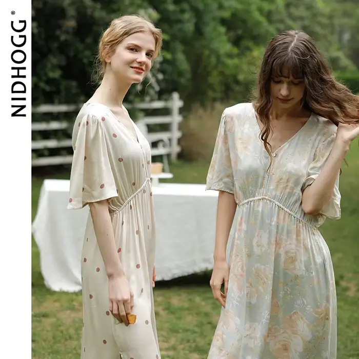 Chemise de nuit en satin viscosé pour femmes, col en V, courte manche, élégante et confortable pour les nuits d'été et d'automne