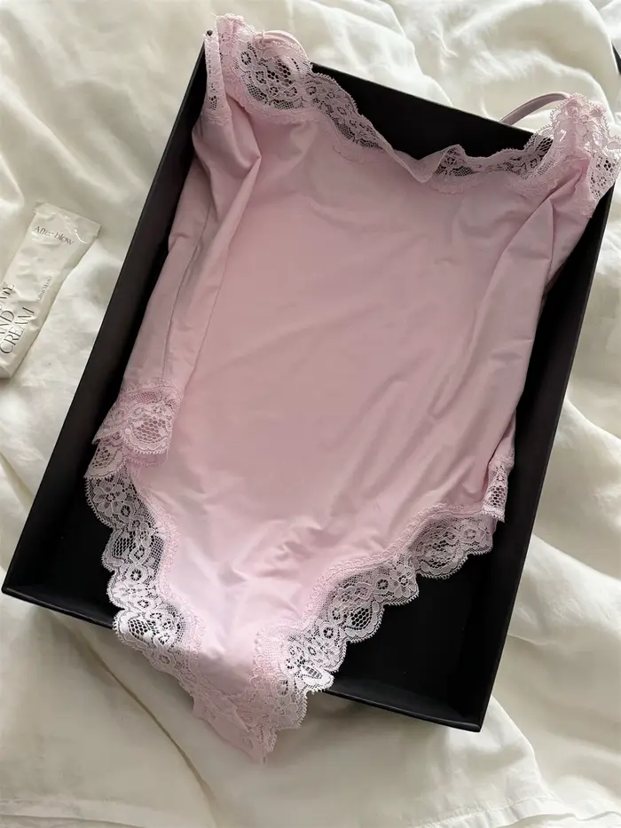 Sexy čipkovaný body pre ženy