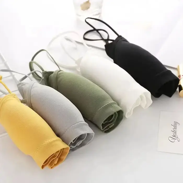 Polyester jóga podprsenka, bezšvíkový dizajn, push-up, krížové popruhy, pre jogu, beh a fitness ženy