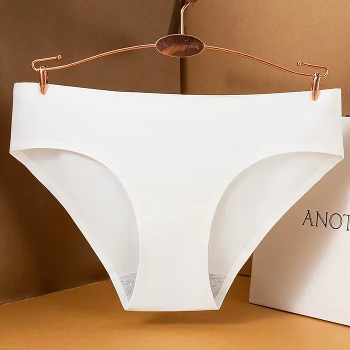 Culotte sans couture en coton et soie glacée pour femmes, sous-vêtement taille moyenne confortable et élégant, lingerie féminine pour occasions spéciales