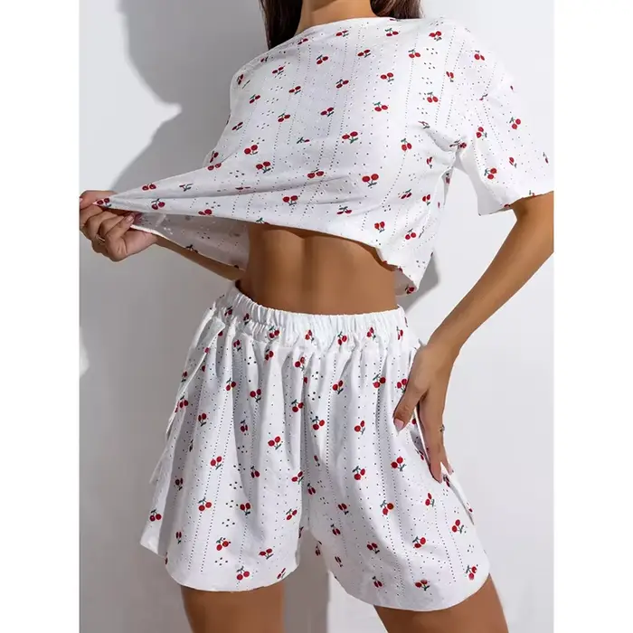 Sexy dámske pyžamo nastaviť šortky rozdeliť okolo krku materiál polyester elastan špeciálne príležitosti relaxačné noci
