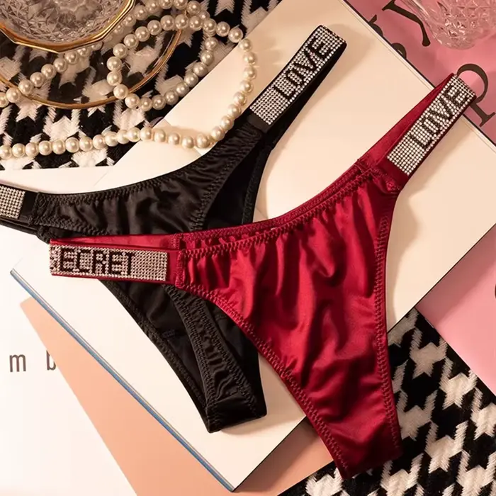 Červené víno/Leopard Sexy lesklé drahokamu tangá Dámske bezšvíkové spodná bielizeň Sexy športové dámy Plus veľkosť T-Back nohavičky