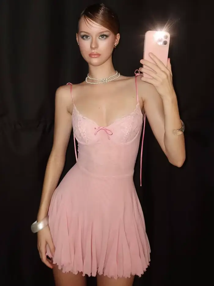 Nibber mäkké čipky Patchwork šaty ženy bez chrbta luk čipky bez rukávov štíhle skladané pevné polnočné Clubwear Party Mini formovanie
