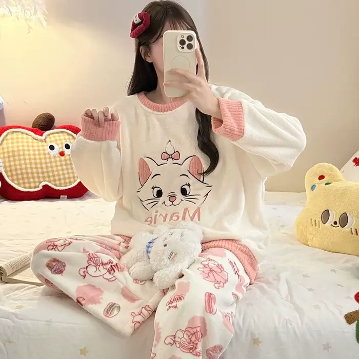 Nové Marie Cat Plyšové koralové pyžamo pre ženy Špeciálne príležitosti Zimné Anime Softshell