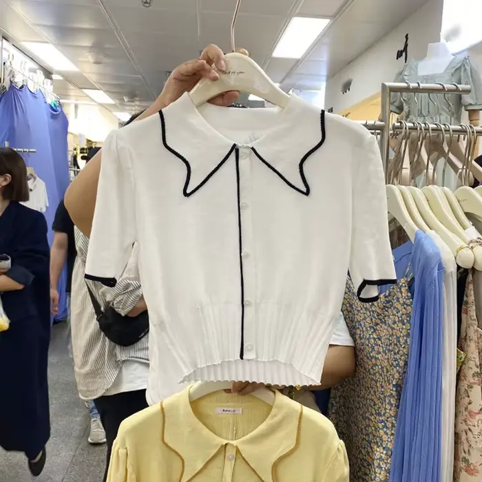 DAIZHIYUE junior krátke tričko s patchwork pre ženy štýl streetwear leto 2024 pletený polyester viskóza slim fit nafúknutý rukáv