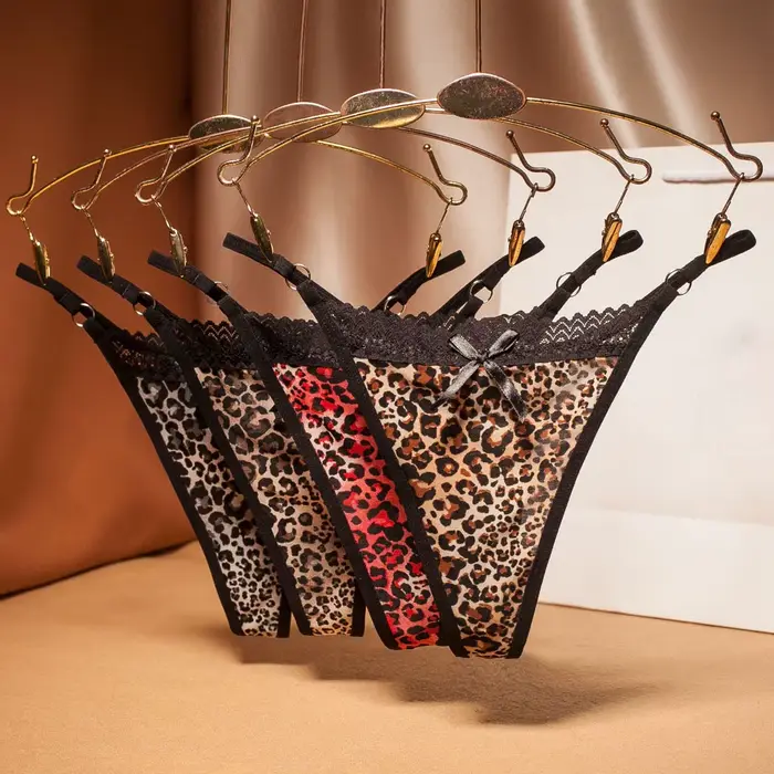Sexi leopardí tanga s čipkou pre ženy