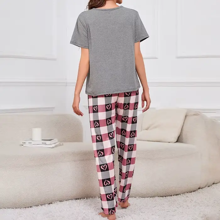 Dámske pyžamo základné zloženie polyester elastan vytlačené okolo krku krátke rukávy top šortky nohavice relaxačné nočné letné špeciálne príležitosti