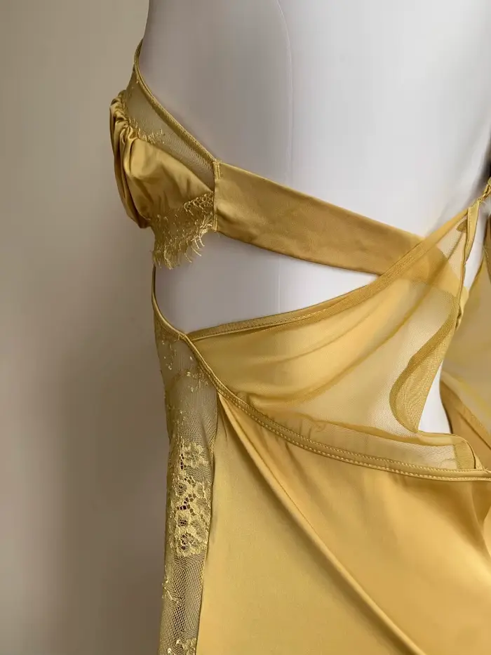Štýlová polyesterová a čipková nočná košeľa pre ženy sexy štýl romantická zimná krátka bunda mini noc špeciálne príležitosti