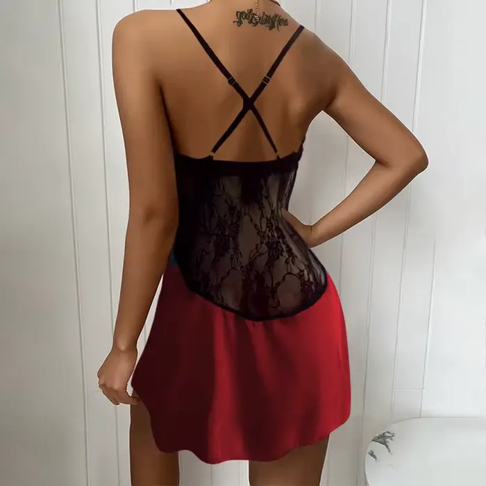 Sexy nočná košeľa pre ženy s čipkou a nízkym výstrihom