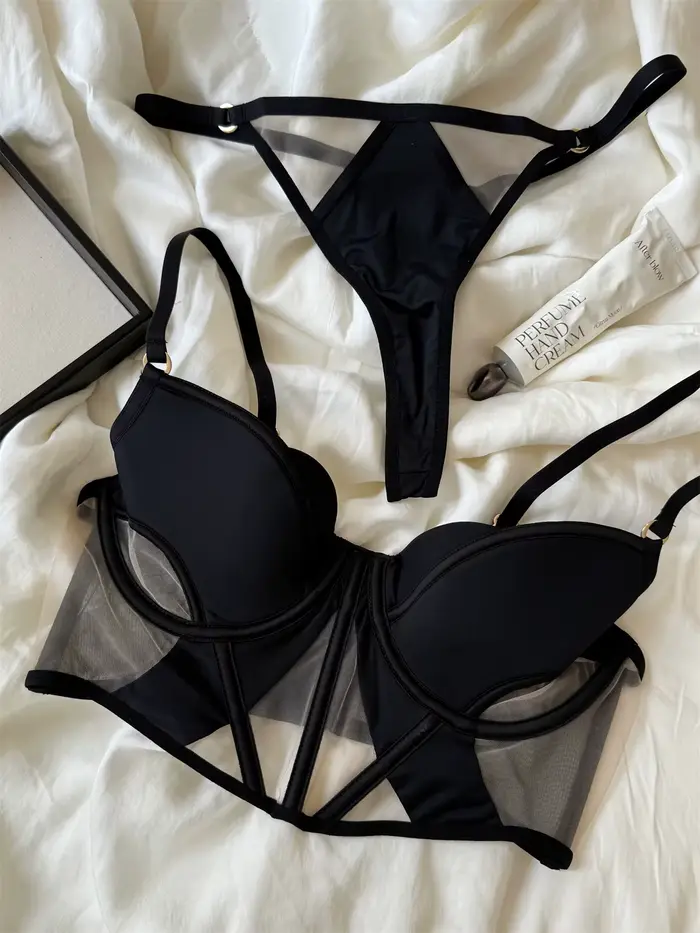 Ensemble de lingerie féminine sexy avec soutien-gorge push-up et culotte en soie et élasthanne pour femmes grandes occasions spéciales