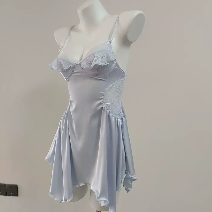 Light Bue chemises de nuit 2025 nouveau pyjama Sexy chemises de nuit pour femmes mince dentelle creu