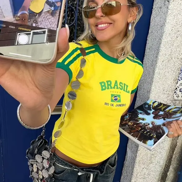Dámsky kostým T-Shirt a šortky s brazílskymi písmenami