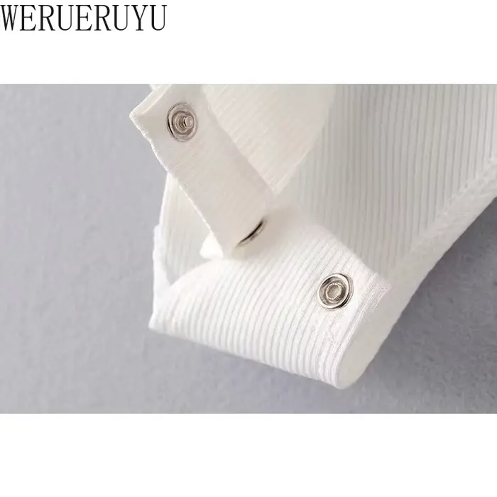 Štýlové a sexy body pre ženy letné oblečenie krátky rukáv tričko a v-neck topy biele a čierne streetwear pančucháče pre ženy špeciálne príležitosti