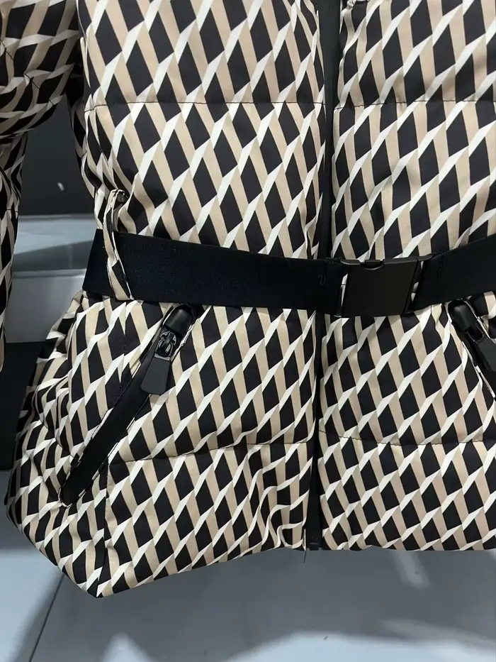Ensemble de deux pièces en polyester pour femmes, style safari, pantalons cargo et parka robuste pour accueils et sorties automnales