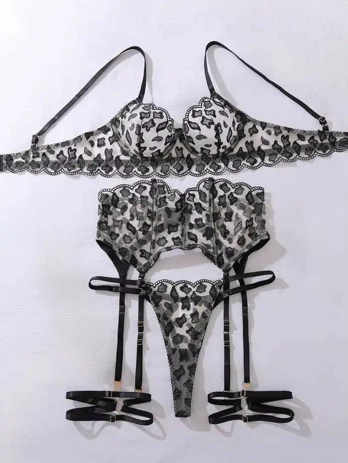 Ensemble de Lingerie érotique nuisette Lingerie sensuelle dentelle 2025 ensemble de soutien-gorge po