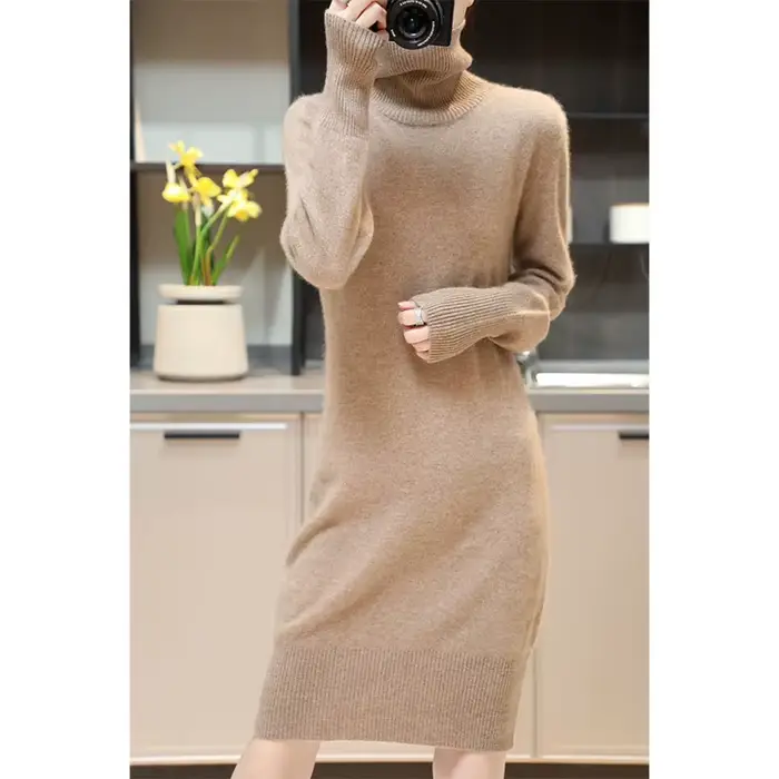 Dámske kašmírové šaty, elegantný outfit z merino vlny