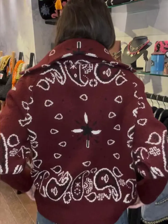 Dámsky žakárový pletený cardigan so stojačikom