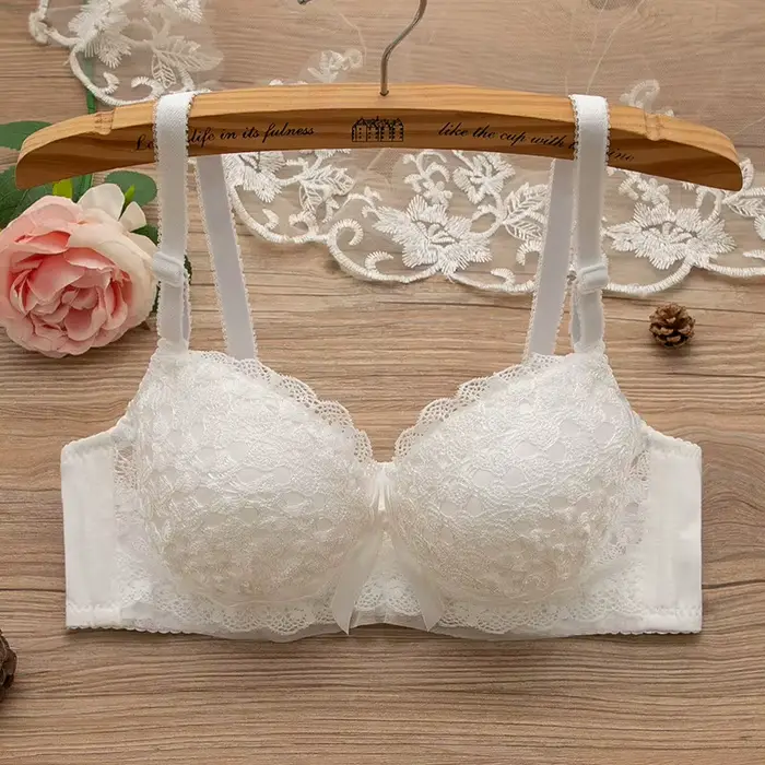 Bezšvová nastaviteľná push-up podprsenka pre ženy