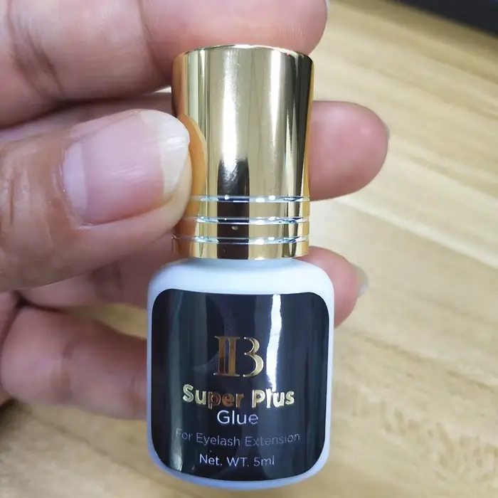 Kórejské lepidlo IB Super Plus na predlžovanie rias