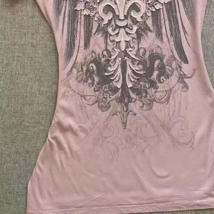 American Street Hottie T-shirt Vintage col en v T-shirt années 2000 Y2K esthétique graphique imprimé