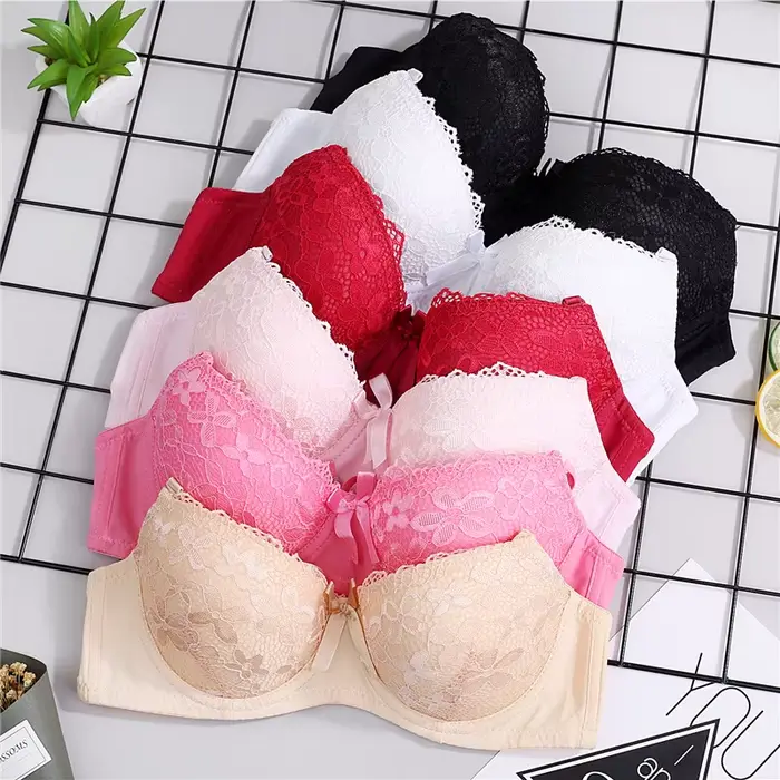 Dámska čipkovaná push-up podprsenka s kosticami