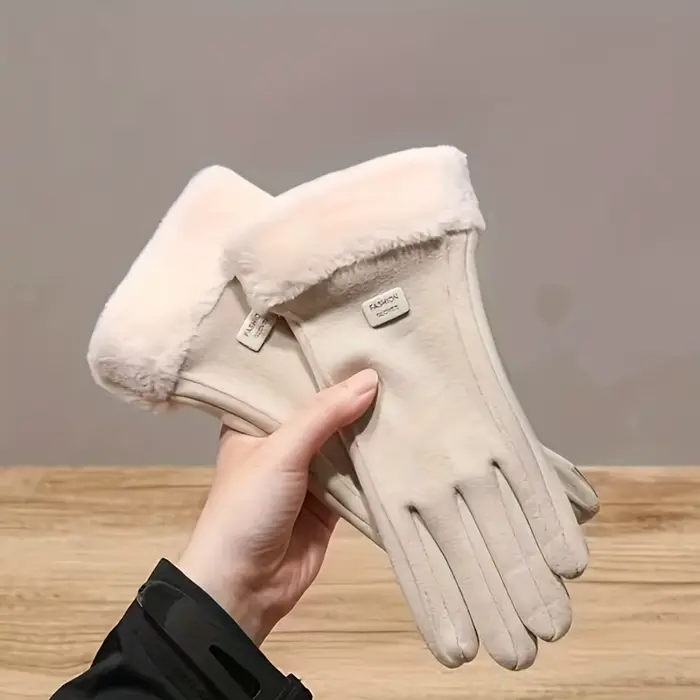 Teplé zimné rukavice pre ženy