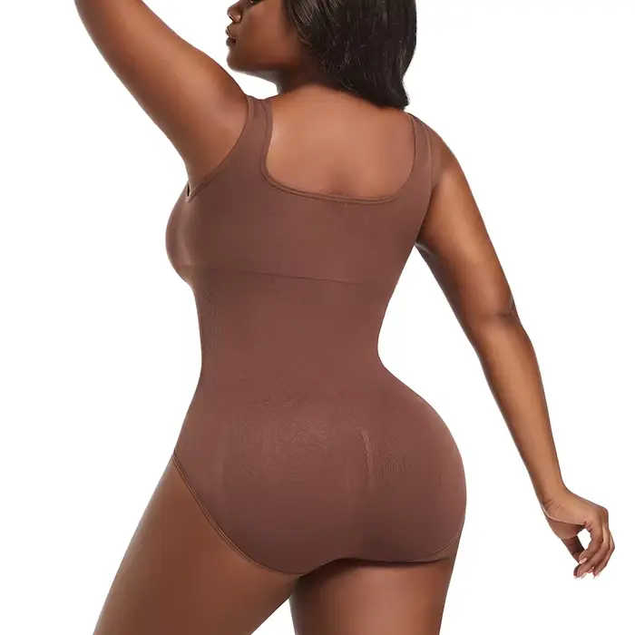 Slip Grande Taille Femmes Rehausseur de Fesses Vêtement Modelant Corps Lisse Contrôle du Ventre Occasions Spéciales Comfortable Et Chic