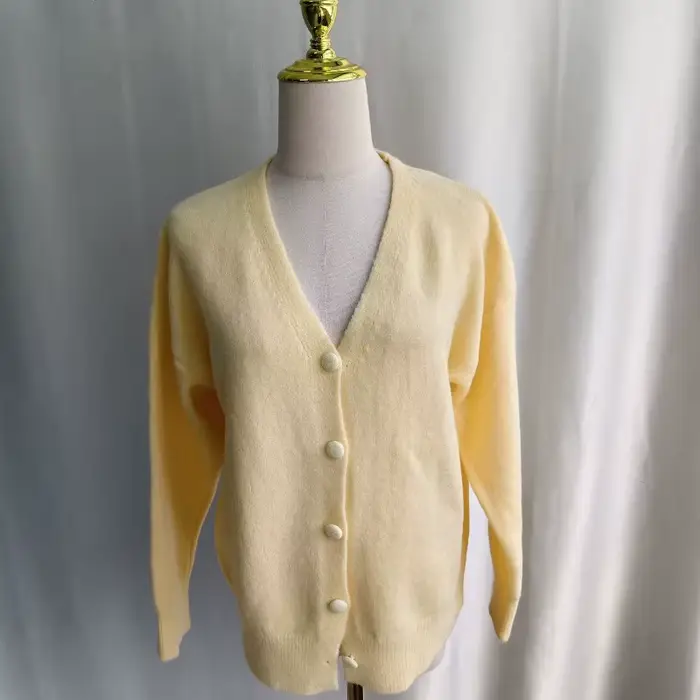 Ezgaga pletený cardigan pre ženy jeseň zima móda voľný pevný V-výstrih vrchné oblečenie skrátený sveter Vintage mäkký