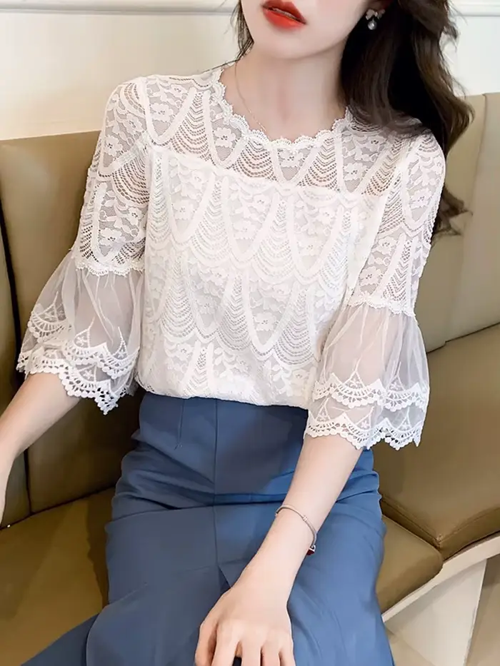 Chemisier en dentelle à fleurs avec doublure pour femme, chemise évidée, manches évasées, col rond,