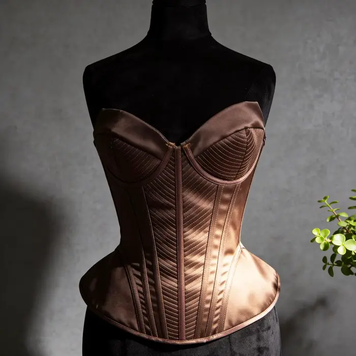 Bez rukávov francúzsky vintage bustier s veľkým lem pre ženy, štýlové a pohodlné pre rôzne príležitosti