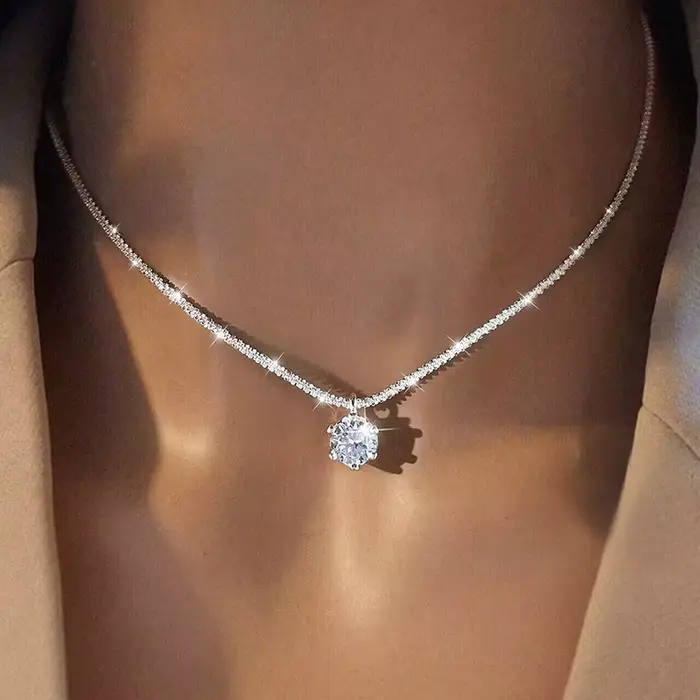 LOUTF 1CT Luxusný trblietavý biely diamantový Moissanitový prívesok na retiazke pre ženy