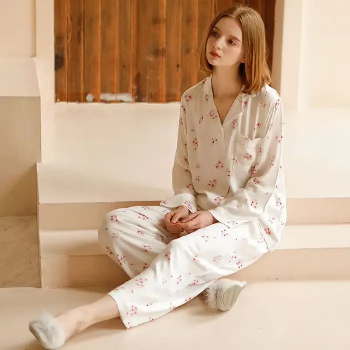 Elegantný kvetinový pyžamový set pre ženy v francúzskom štýle