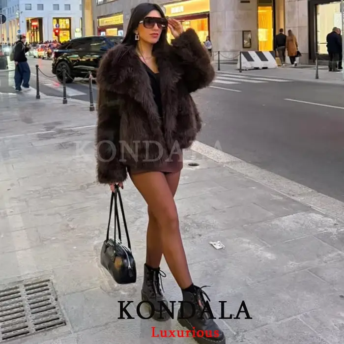 KONDALA ležérny hnedý hrubý kožušinový kabát pre ženy s dlhými rukávmi a výstrihom do V na jeseň a zimu z umelej kožušiny