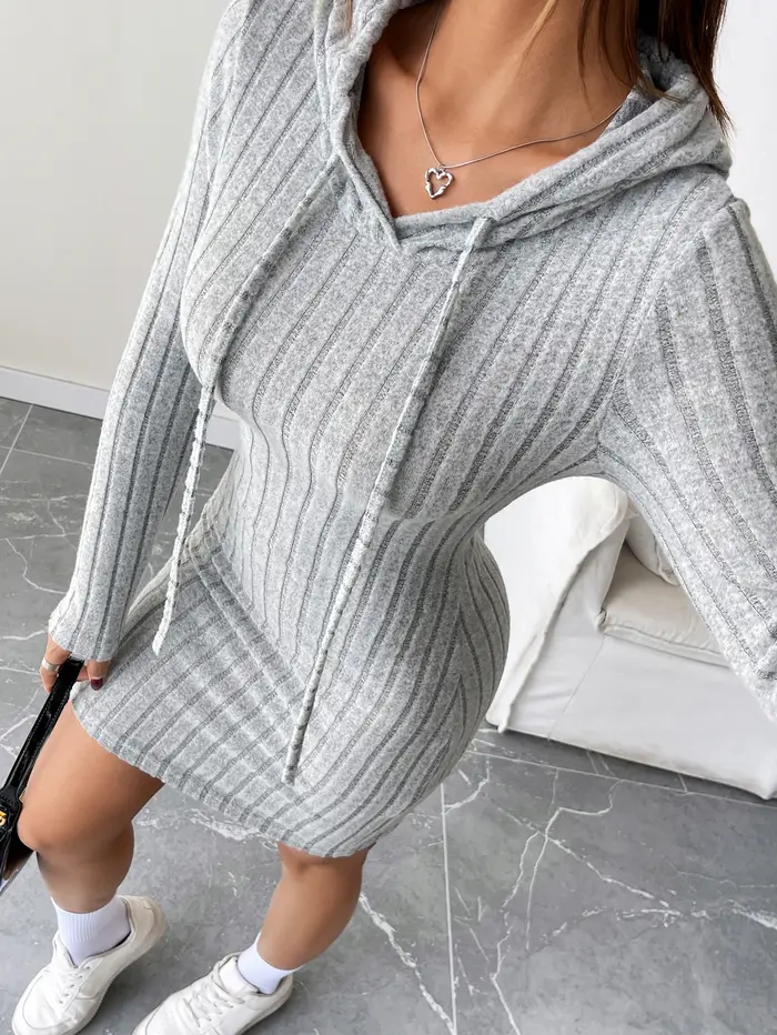 Robe décontractée tricotée côtelée avec capuche pour femmes toute saison舒适、随和且适合所有季节的女士开衫连帽罗纹毛衣